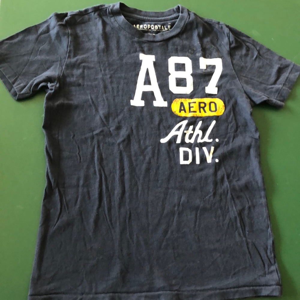 Aeropostale boys shirt